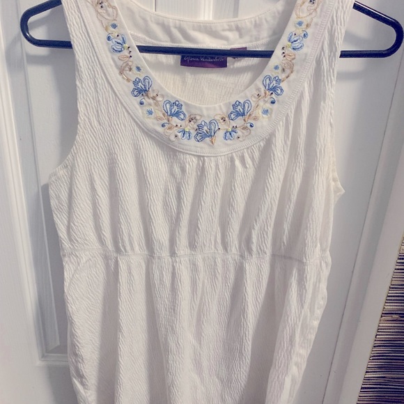 Gloria Vanderbilt sleeveless top - Picture 1 of 2